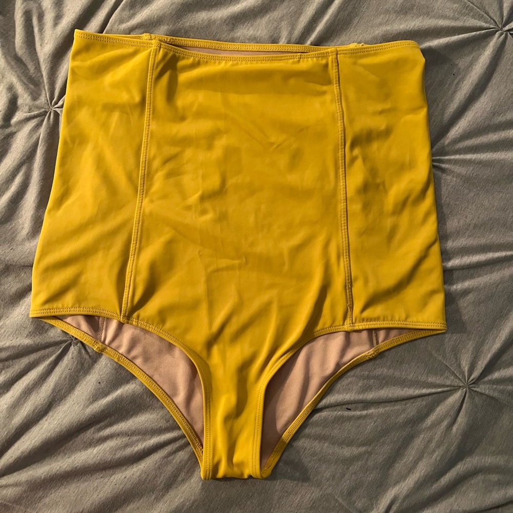 Kortni Jeane High Waisted Yellow Swim Bottoms Medium